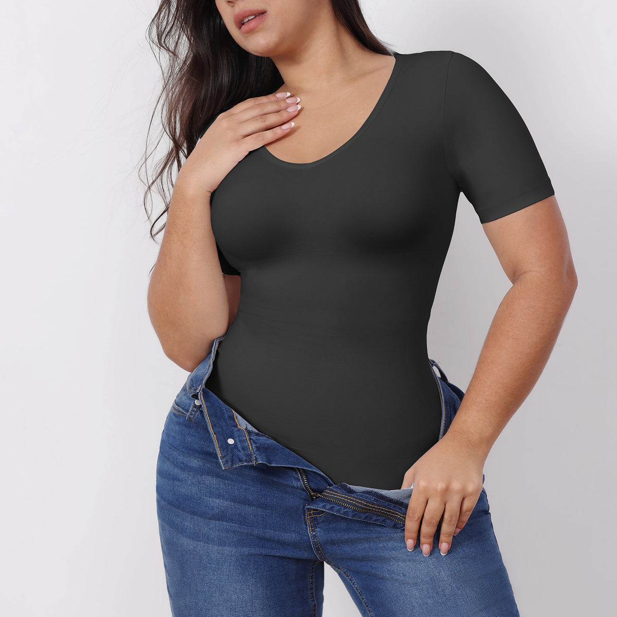 Body Curvy™ Seamless V-Neck Shaping T-Shirt