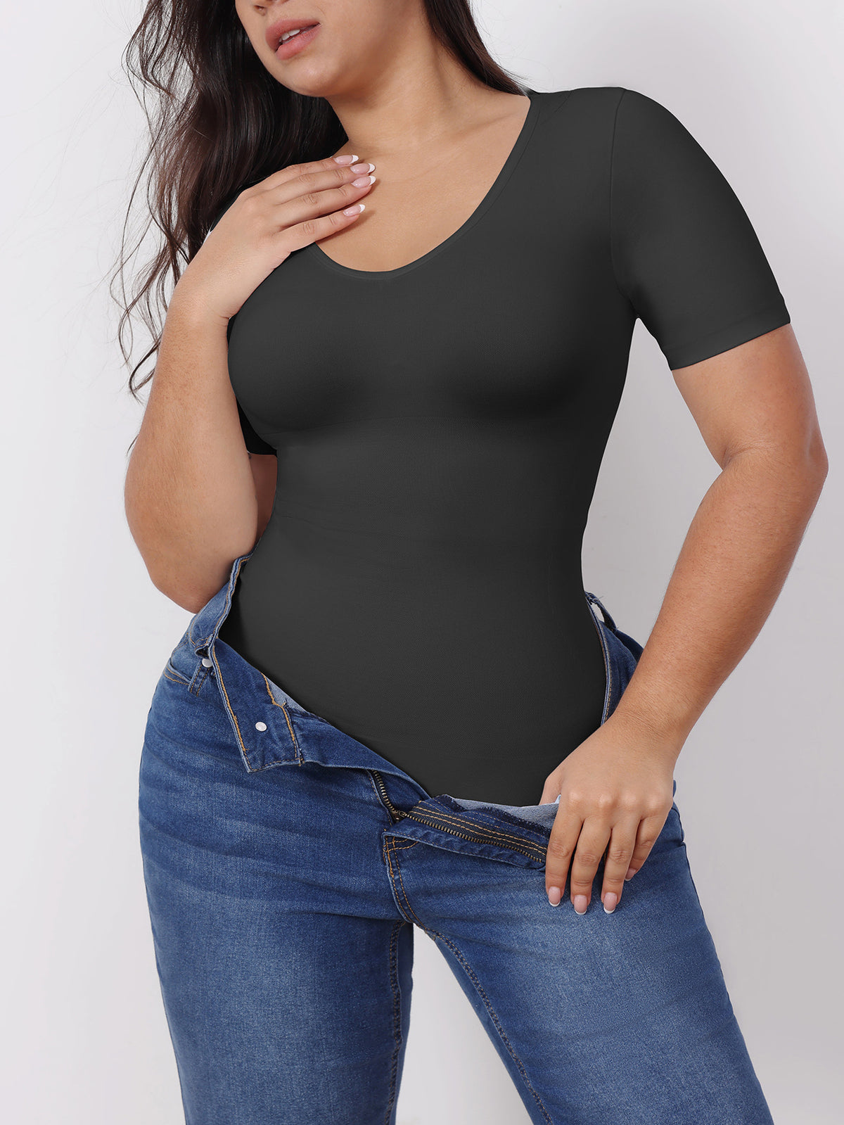 Body Curvy™ Seamless V-Neck Shaping T-Shirt