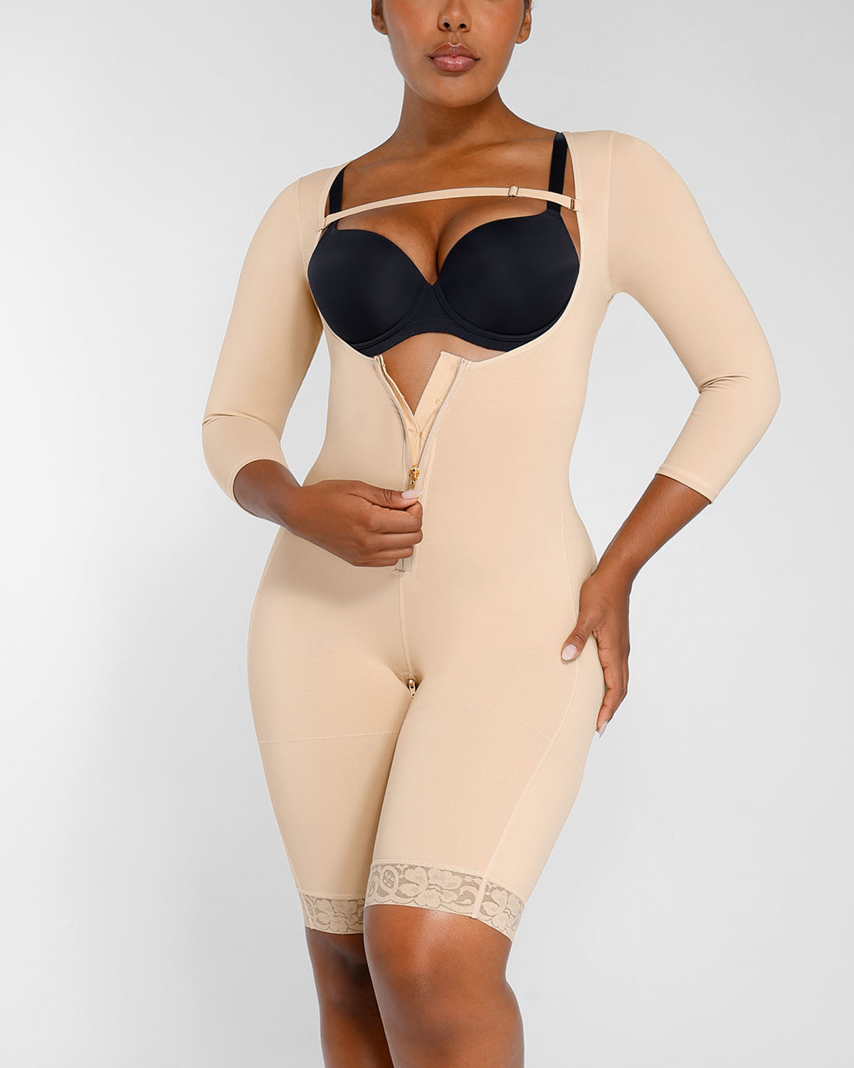 Body met open buste