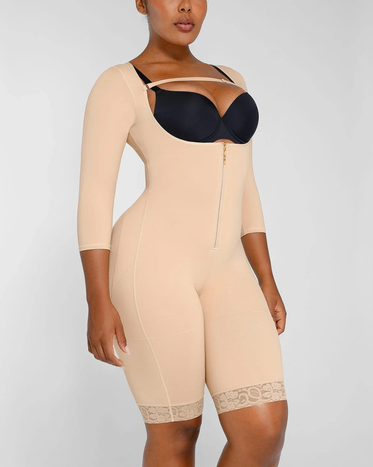Body met open buste