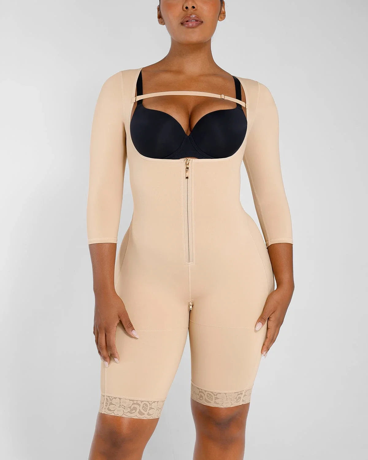 Body met open buste