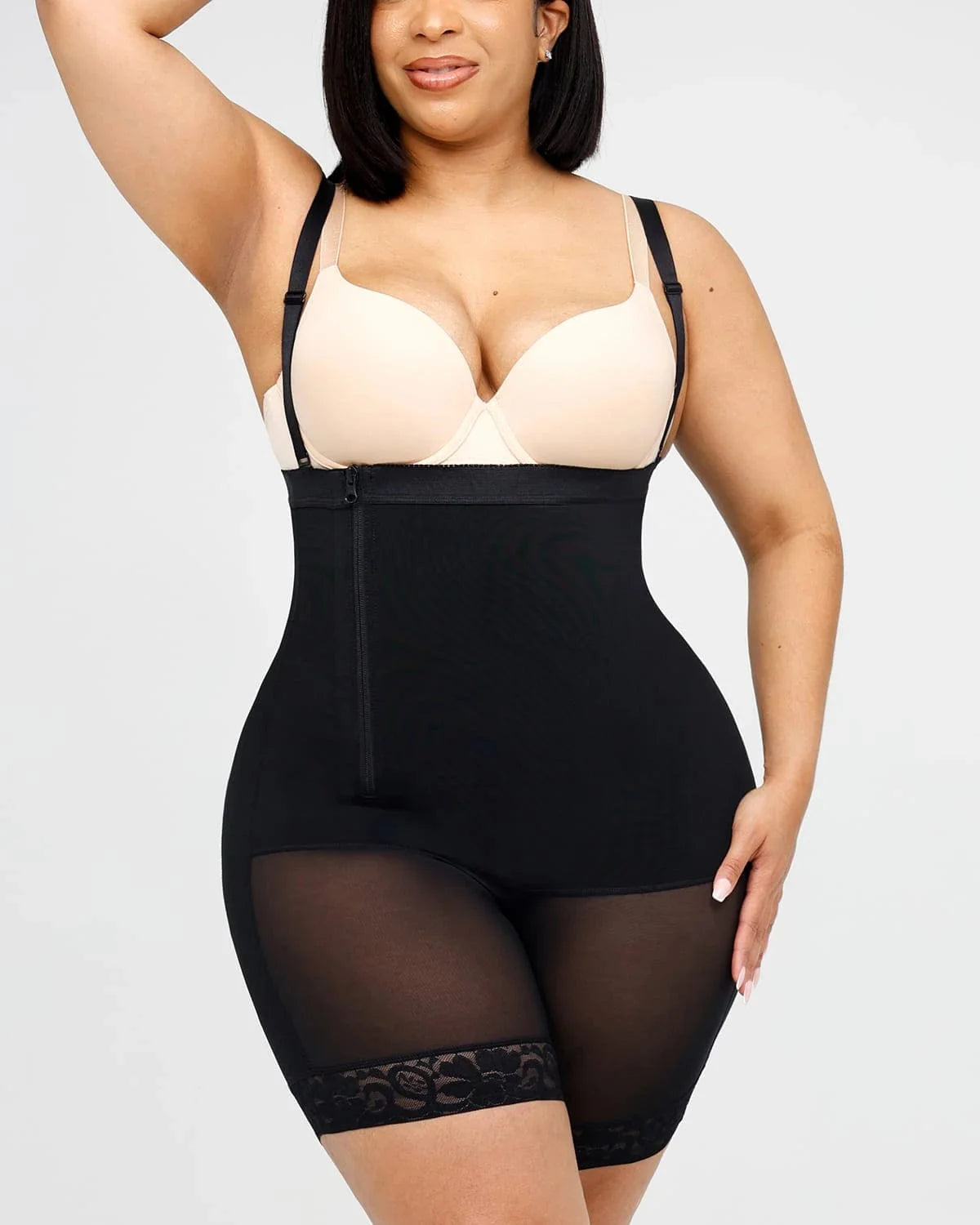 Plus Curve Side Zipper Short
