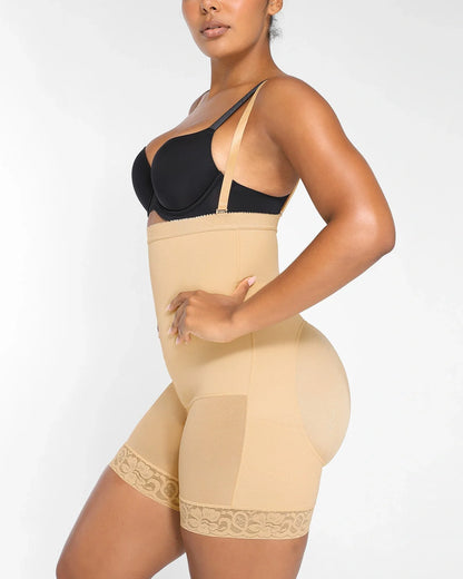 Plus Curve Side Zipper Short