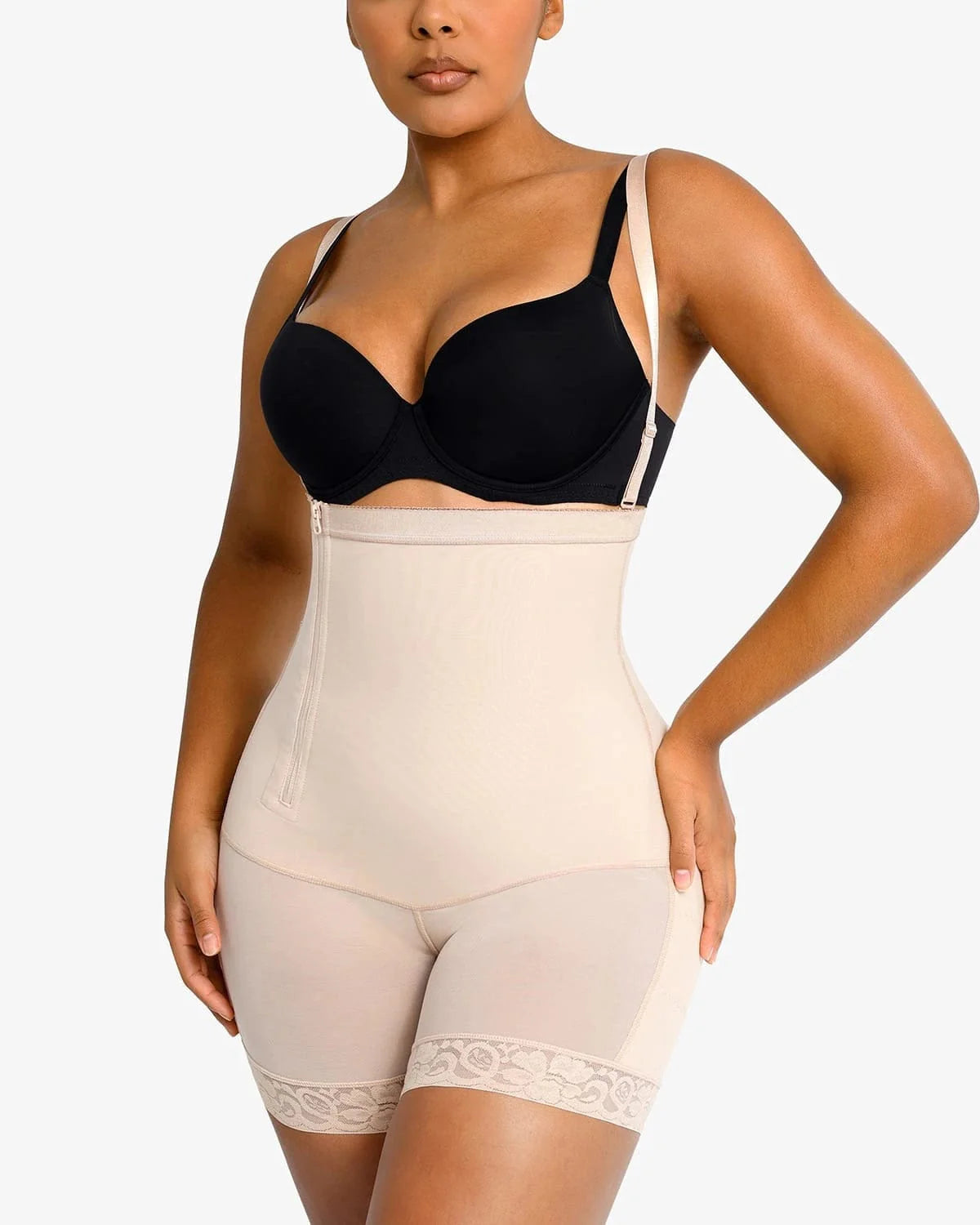 Plus Curve Side Zipper Short