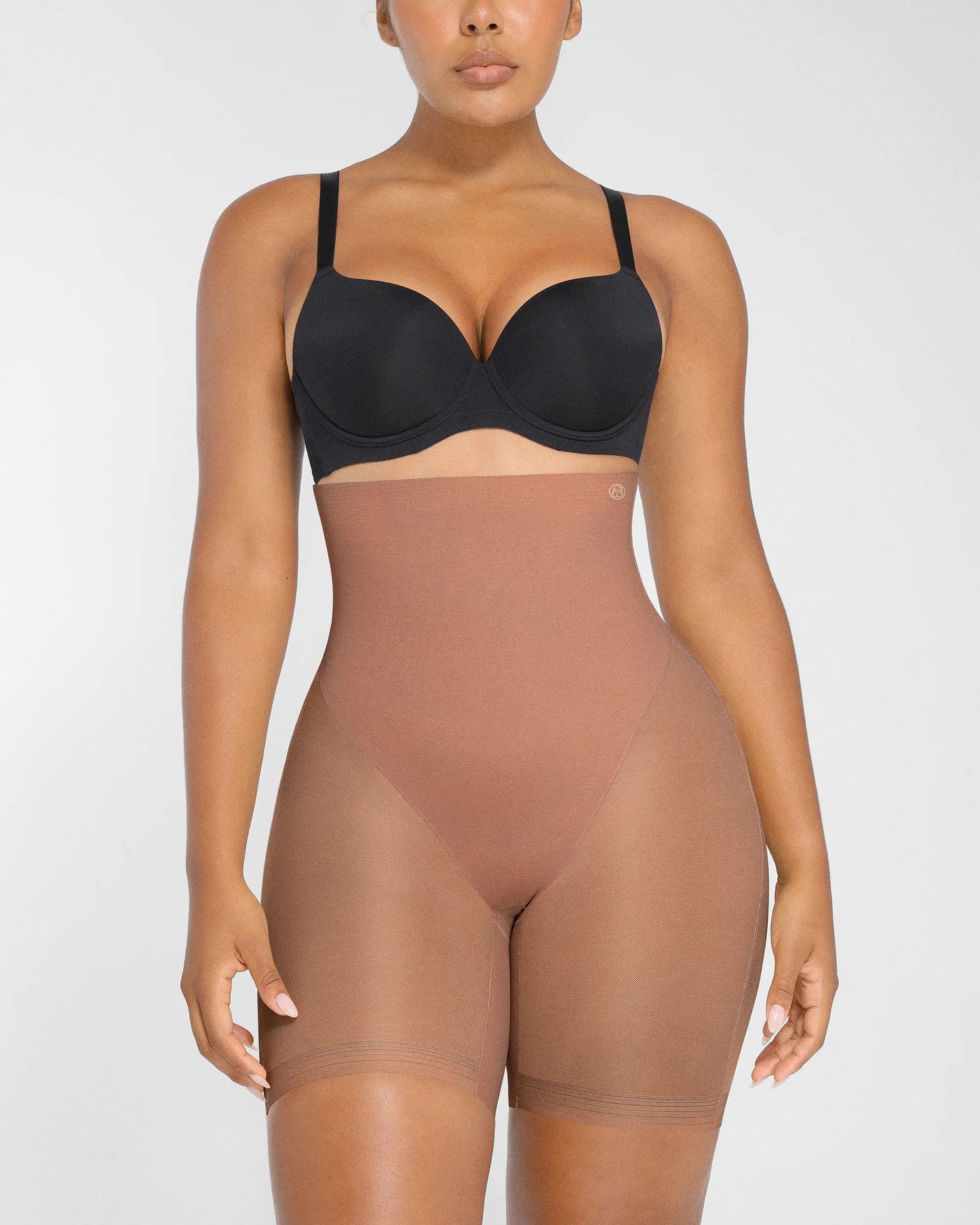 MeshSmooth™ Butt-Lifting Mid Thigh Short