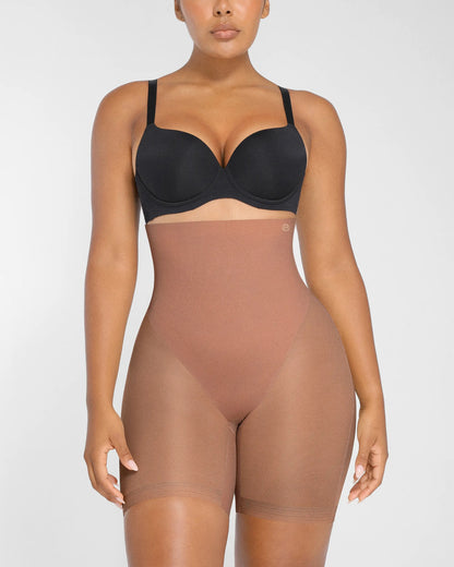 MeshSmooth™ Butt-Lifting Mid Thigh Short