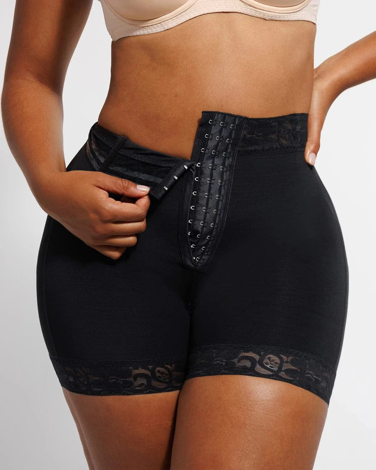 Tummy Compression Butt-Lifting Short