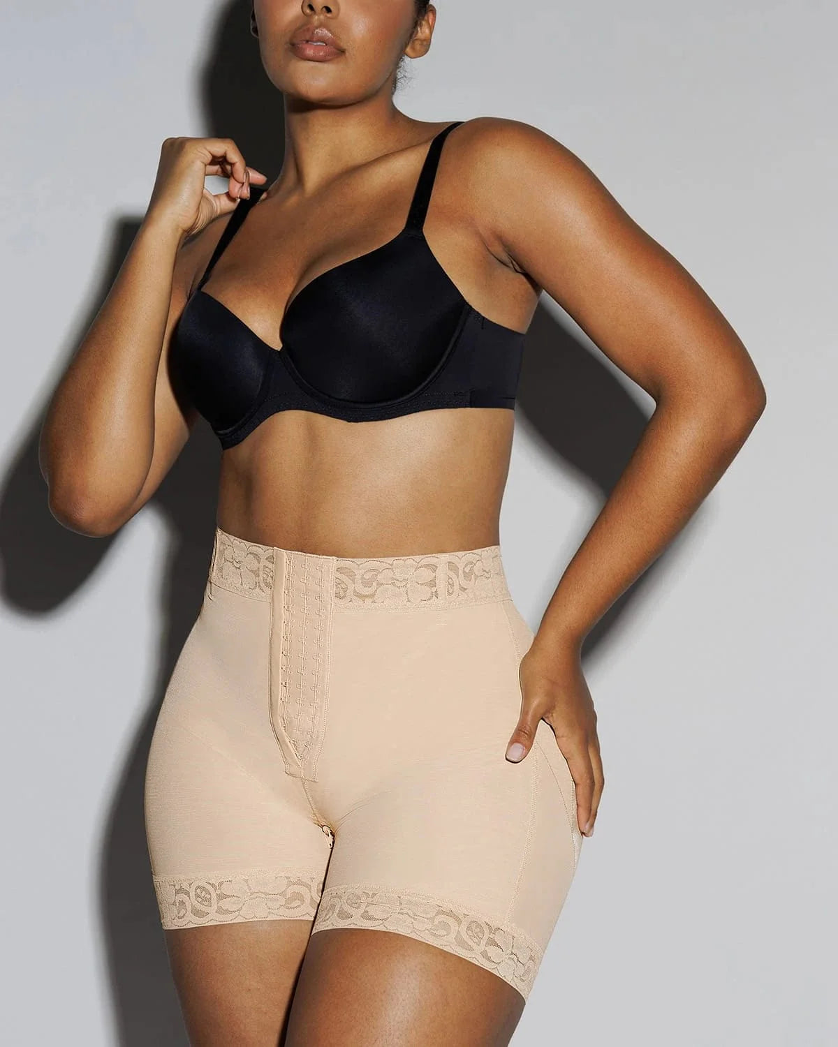 Tummy Compression Butt-Lifting Short