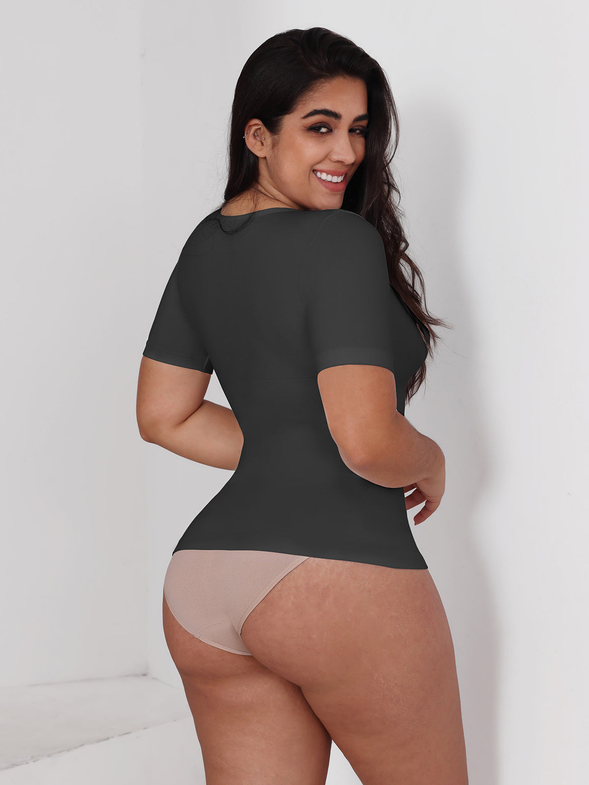 Body Curvy™ Seamless V-Neck Shaping T-Shirt