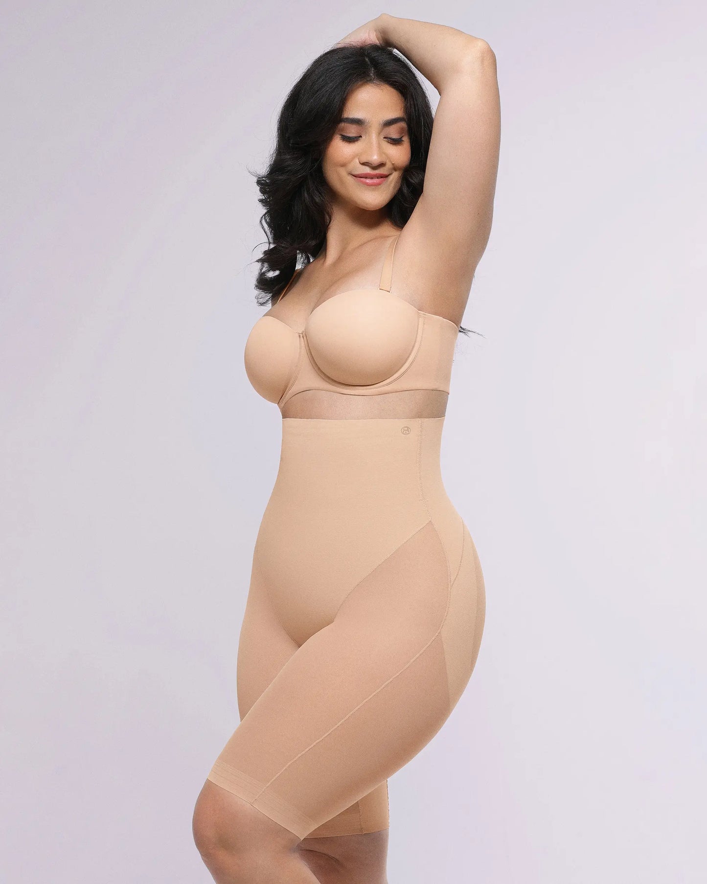 MeshSmooth™ Butt-Lifting Above-Knee Short