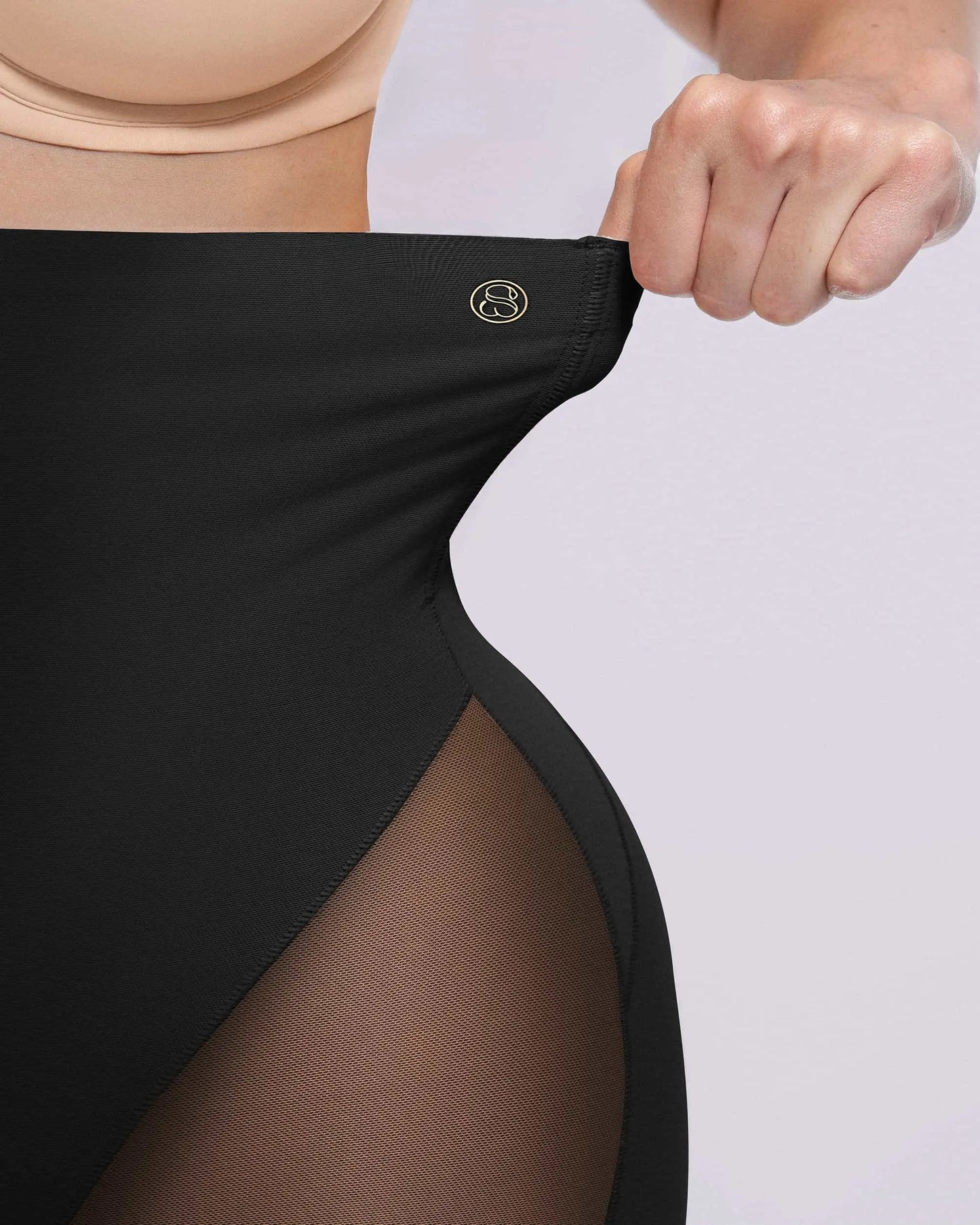 MeshSmooth™ Butt-Lifting Above-Knee Short