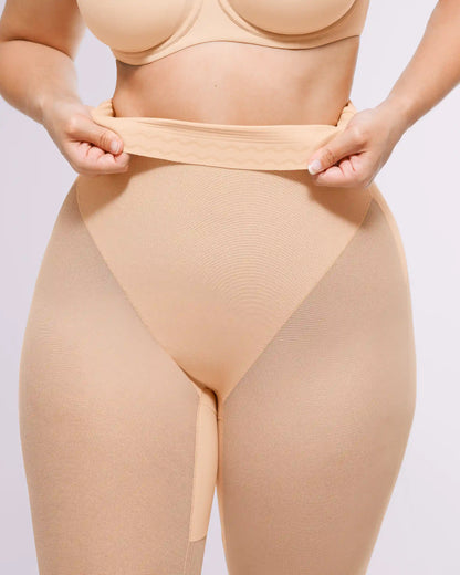 MeshSmooth™ Butt-Lifting Capri