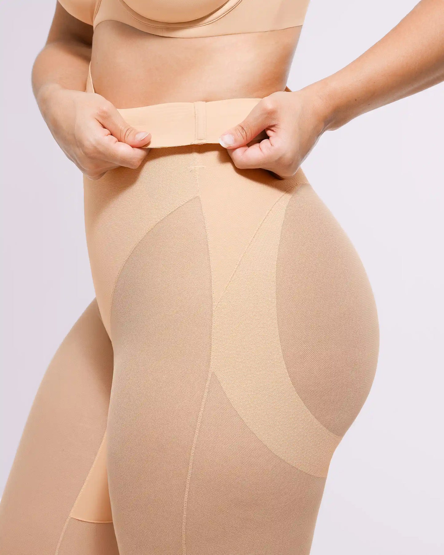 MeshSmooth™ Butt-Lifting Capri