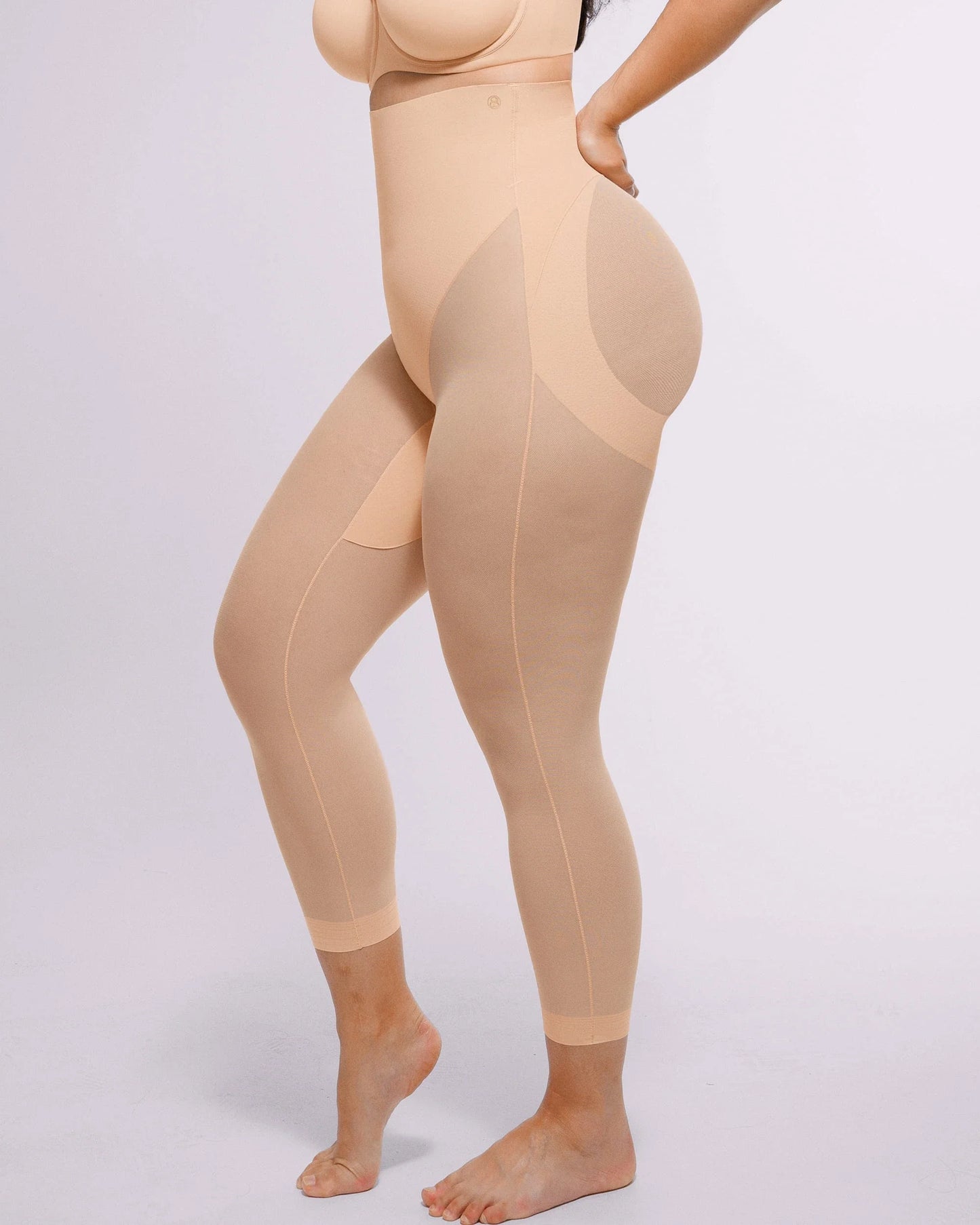 MeshSmooth™ Butt-Lifting Capri