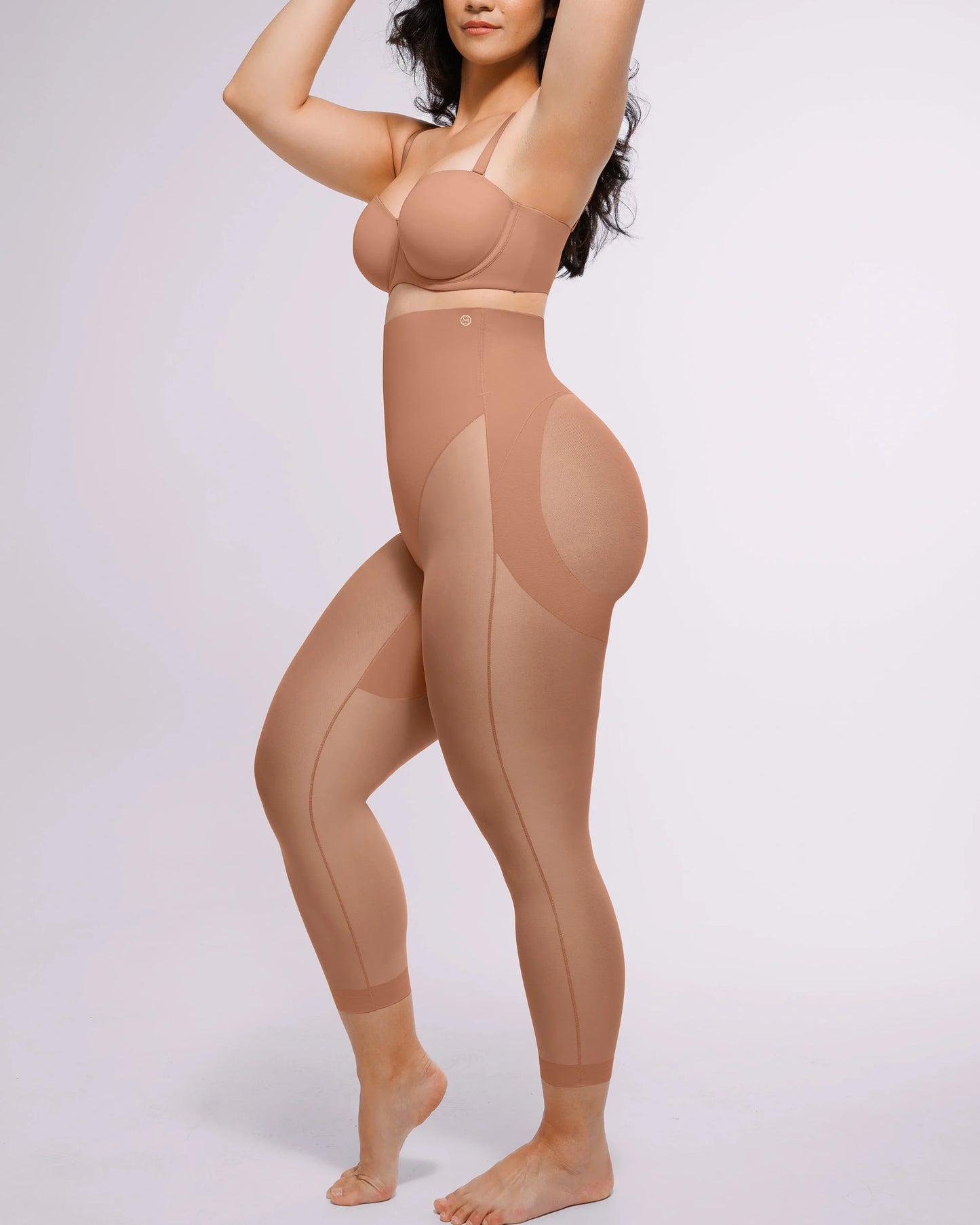 MeshSmooth™ Butt-Lifting Capri