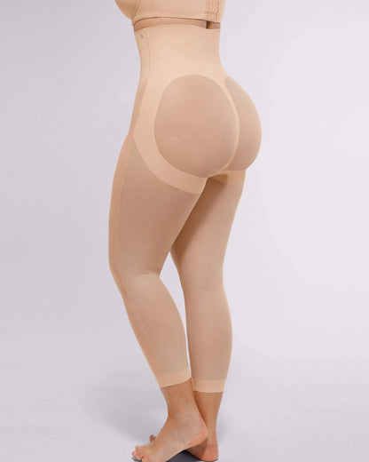 MeshSmooth™ Butt-Lifting Capri