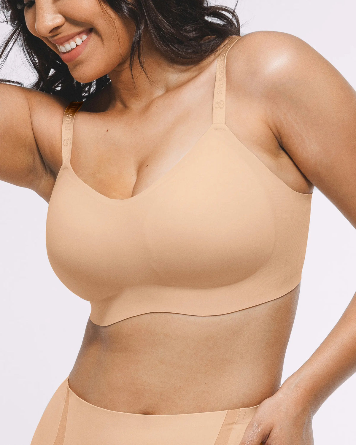 Cream Touch™ Glättender bügelloser BH