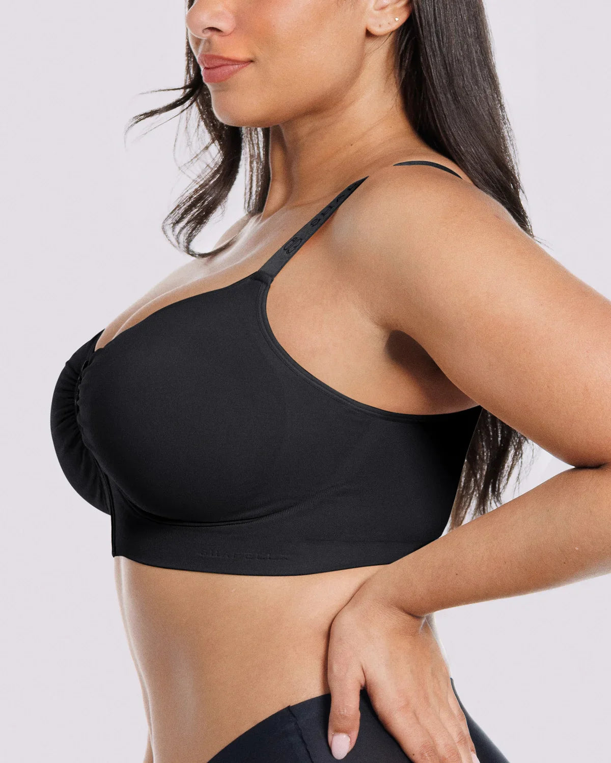 Skin Flow Front-Zipper Wireless Bra