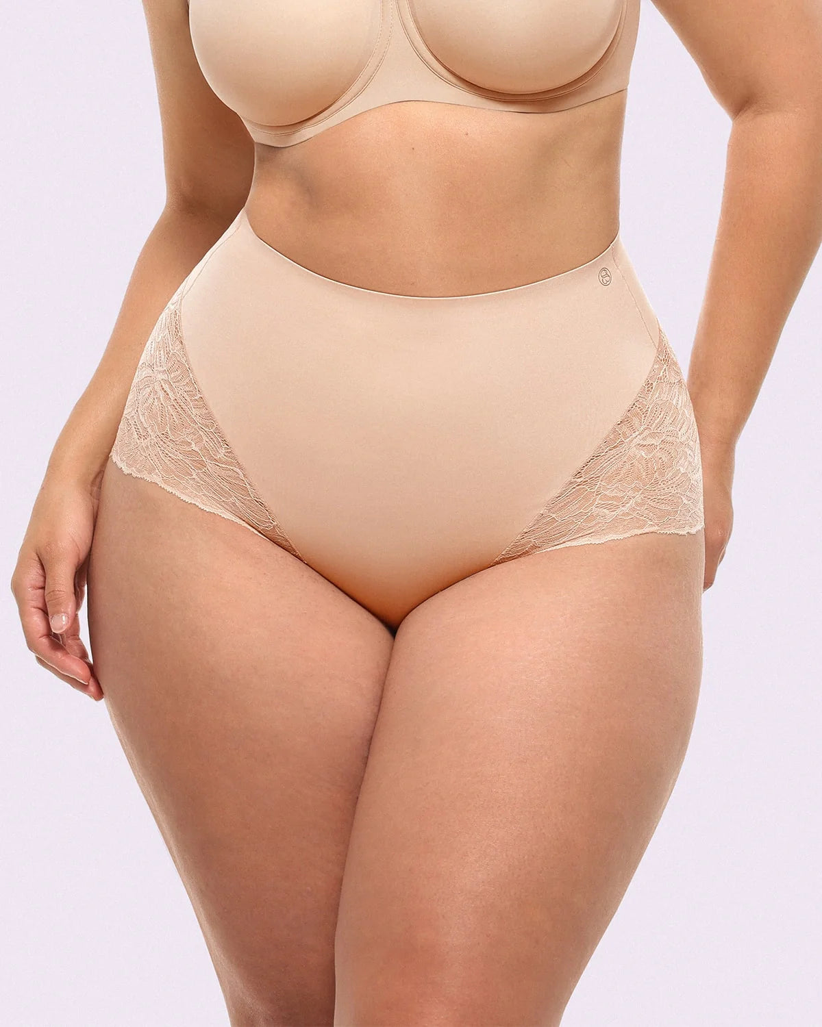 MeshSmooth™ Mid-Waist Lace Brief