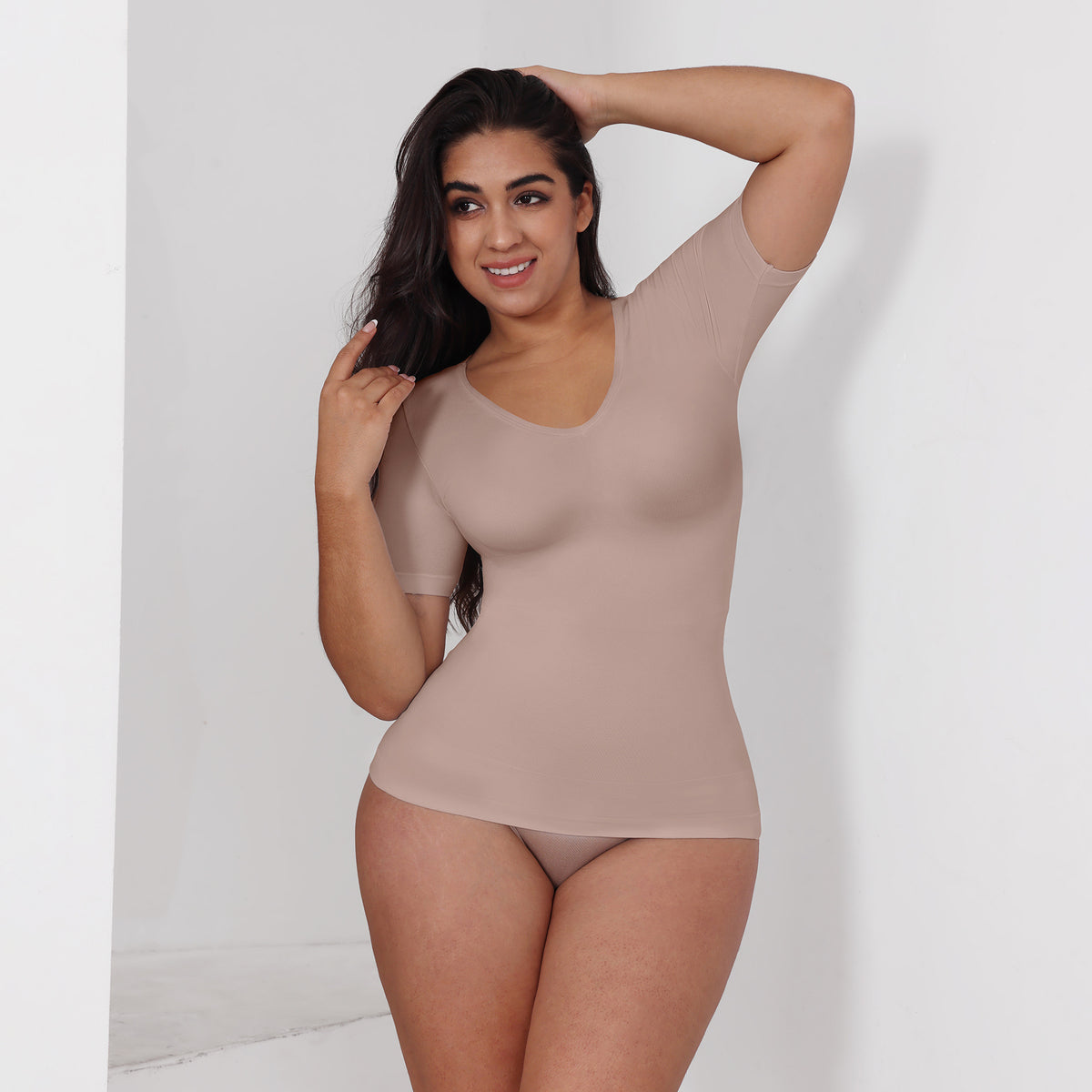 Body Curvy™ Seamless V-Neck Shaping T-Shirt