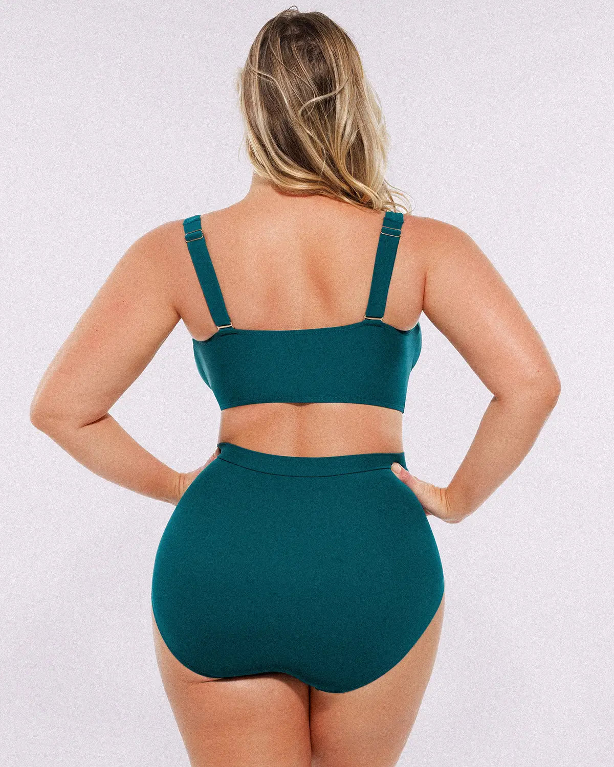 Smart Sculpt™ Bikini-top met gedraaide voorzijde & broekje met hoge taille