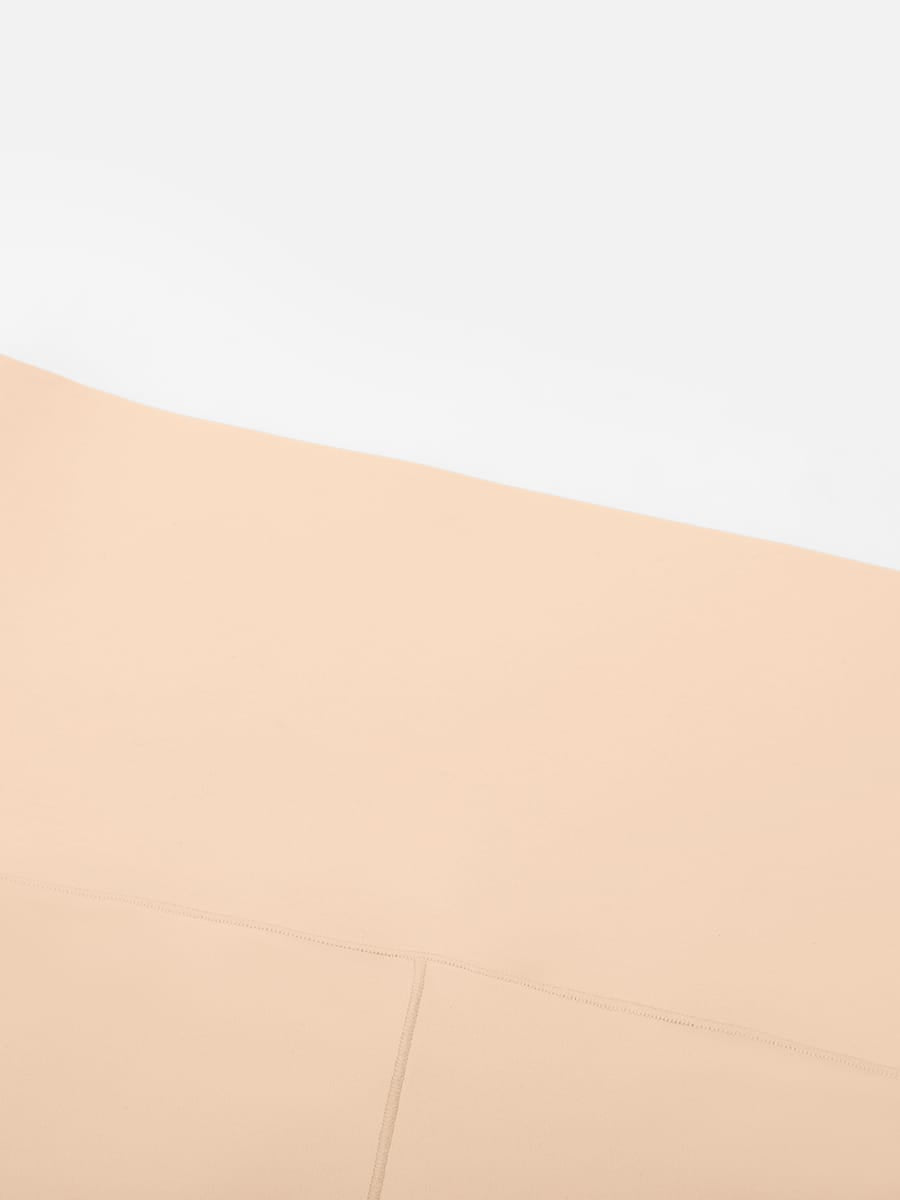 Stay-In-Place Traceless Tummy Control and Butt Lift Shaping Shorts