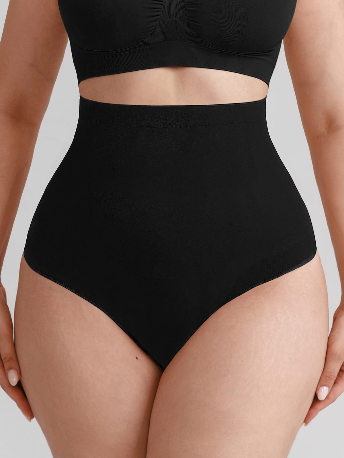 Naadloze corrigerende slip met hoge taille, buikcorrectie en anti-slip siliconenrand