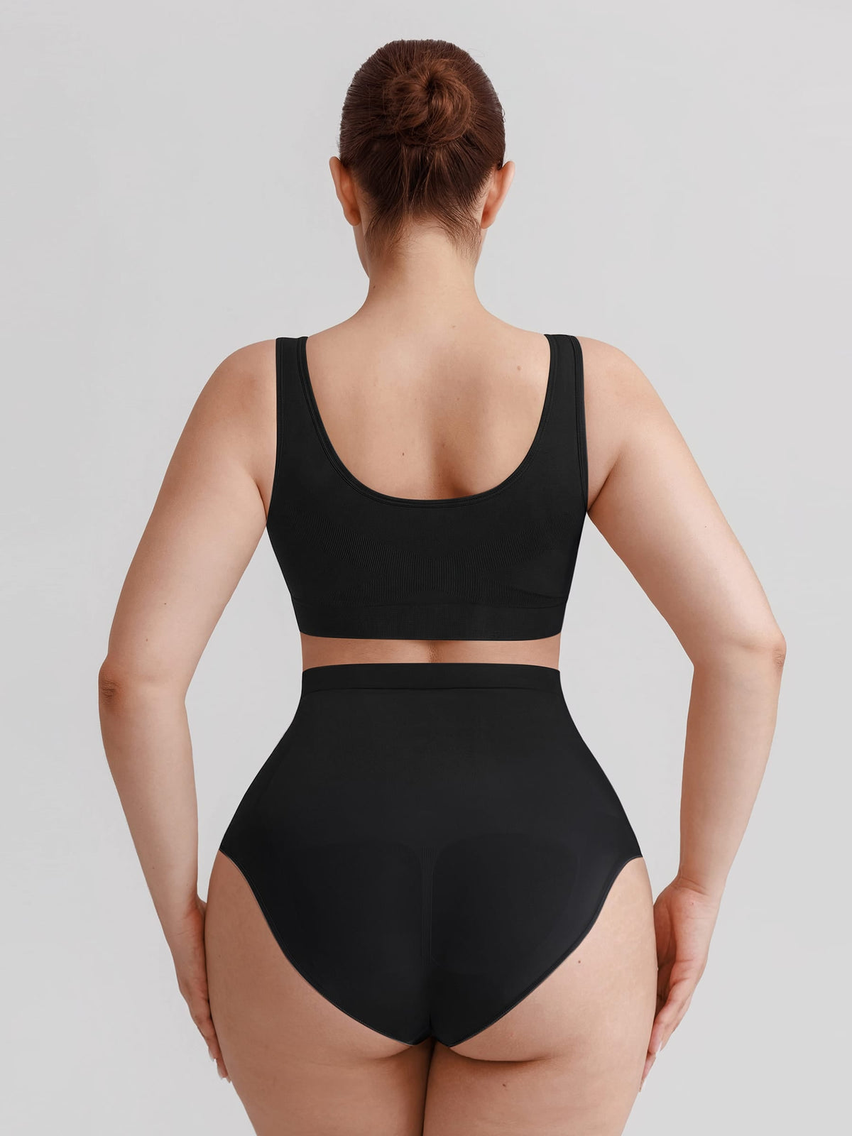 Naadloze corrigerende slip met hoge taille, buikcorrectie en anti-slip siliconenrand