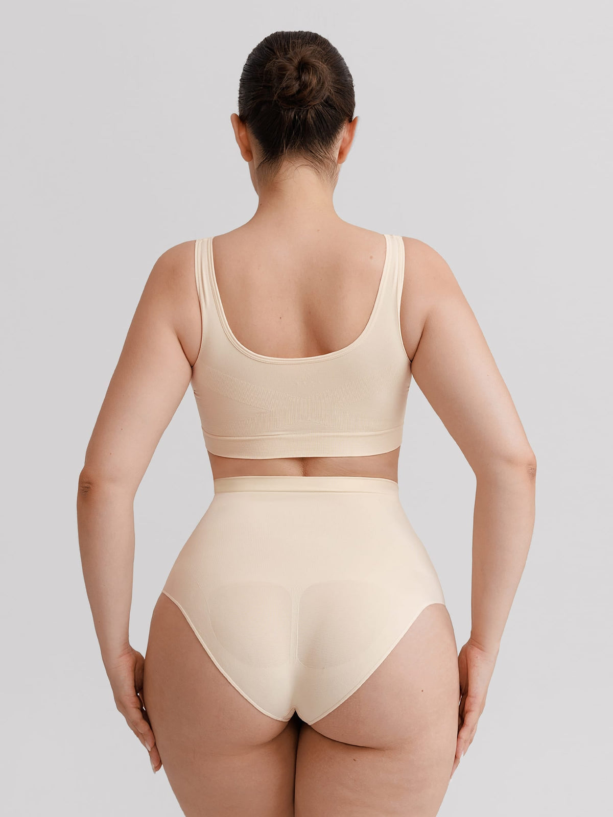 Naadloze corrigerende slip met hoge taille, buikcorrectie en anti-slip siliconenrand