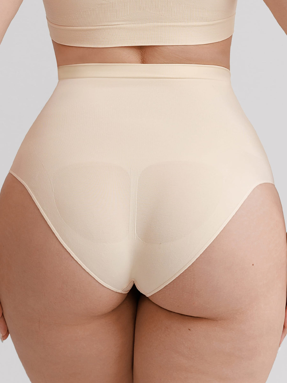 Naadloze corrigerende slip met hoge taille, buikcorrectie en anti-slip siliconenrand