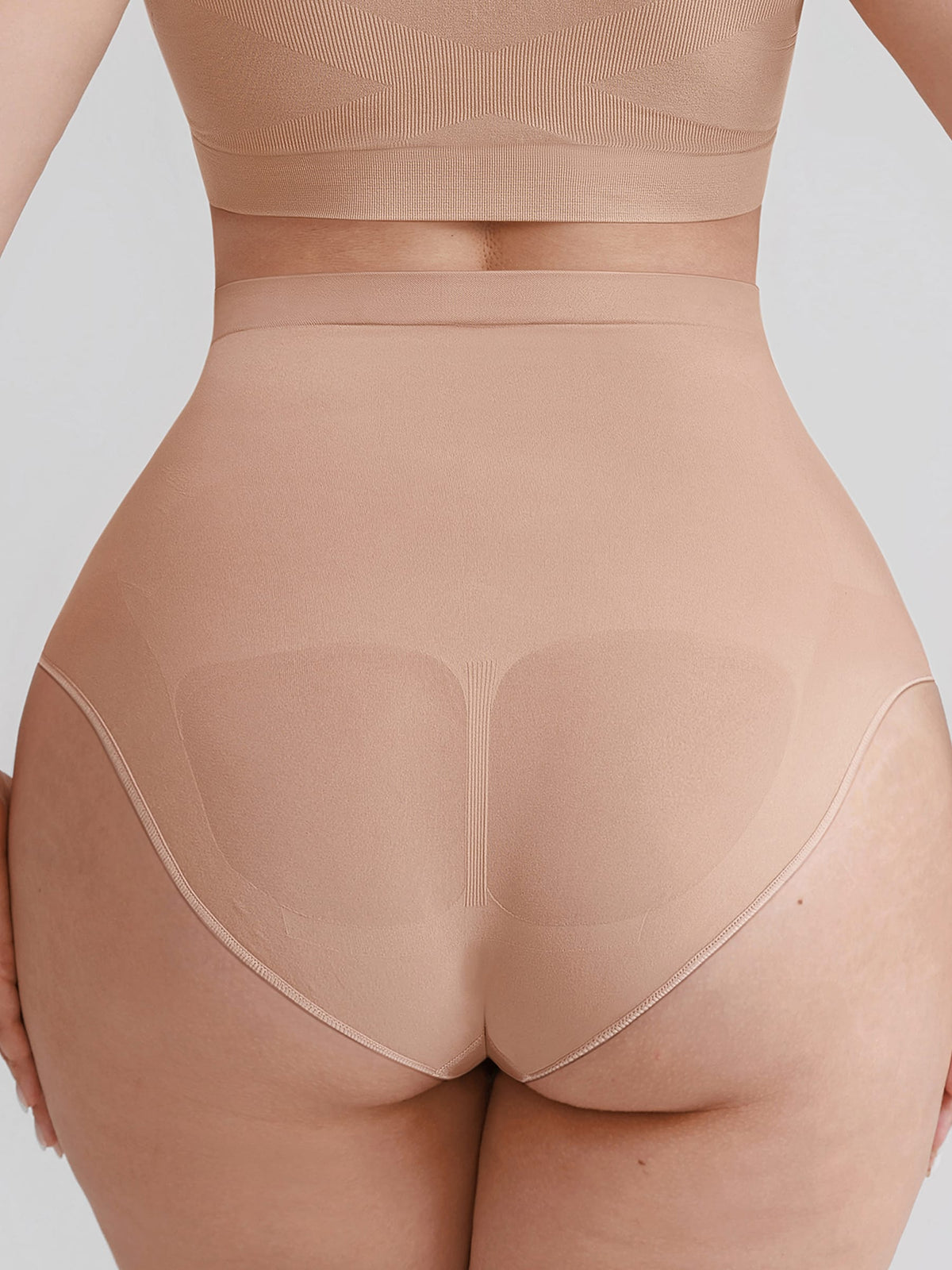 Naadloze corrigerende slip met hoge taille, buikcorrectie en anti-slip siliconenrand